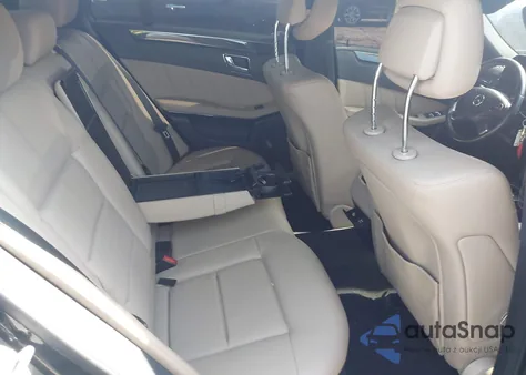 2011 Mercedes-Benz E 350 z USA, uszkodzony, nr VIN WDDHF5GB1BA289169